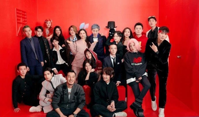 周迅舒淇陈坤二次元年会,全员cos成就神仙局,都是童心未泯啊