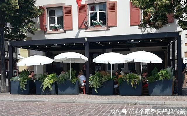 两季中餐厅“待遇”天壤之别,一个早已人走茶凉,一个仍生机勃勃!