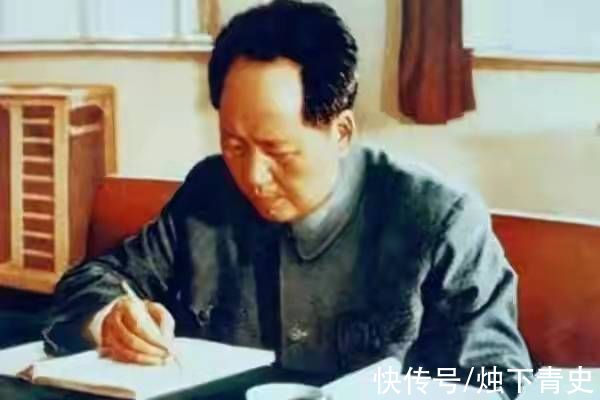 毛主席！1952年，一位教授建议修改《七律·长征》，毛主席知道后如何回应