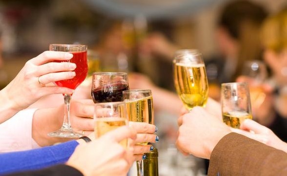 甘油三脂|10个人里就有4个高血脂,血脂怎样吃回去有几个方法快告诉家人