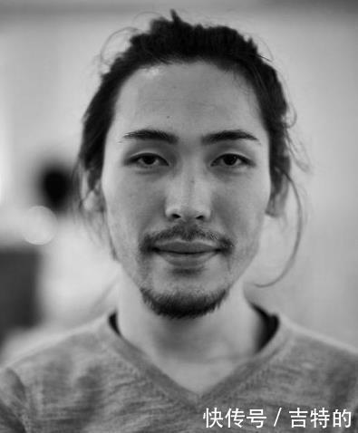 钢笔|日本“天才”画家用三年画了一幅画，网友看后密集恐惧症者慎入