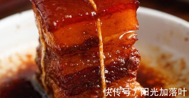 不放一滴油盐酱醋的懒人版东坡肉，入口即化，醇香鲜美，回味无穷！