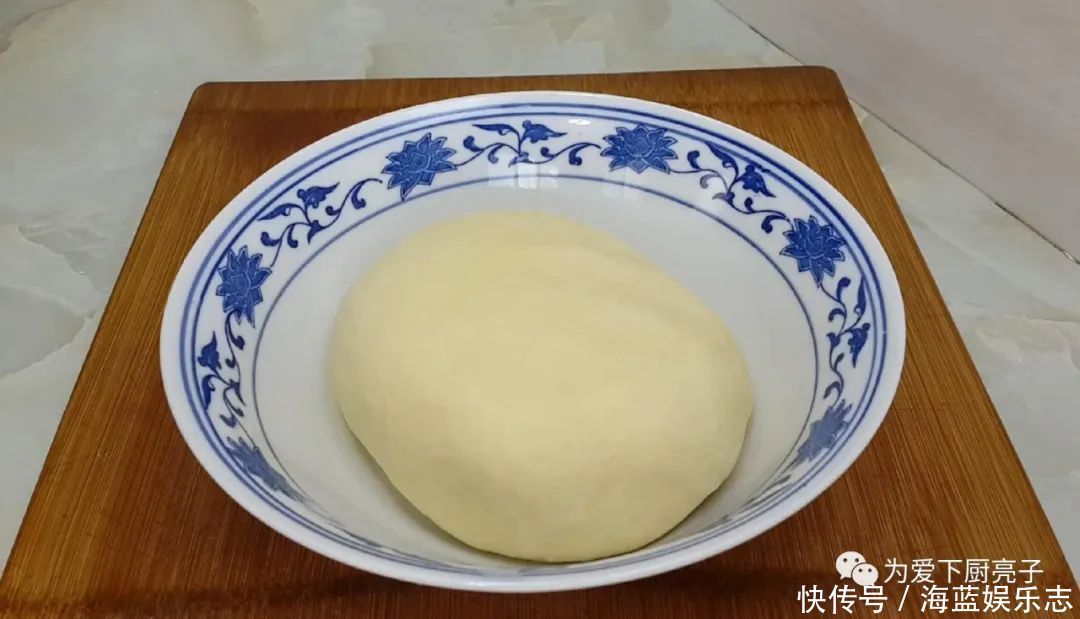  面包|面包这么做太香了，不用蒸不用烤，香甜又拉丝，新手也能一次成功