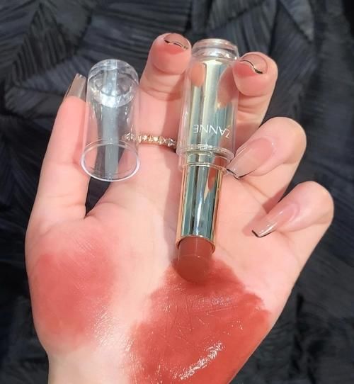 夏季显白橘调口红合集，黄皮姐妹冲！