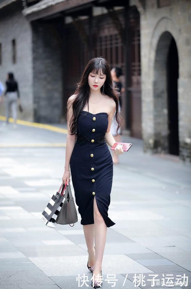 黑色|全黑色穿搭的女人,往往更妩媚动人