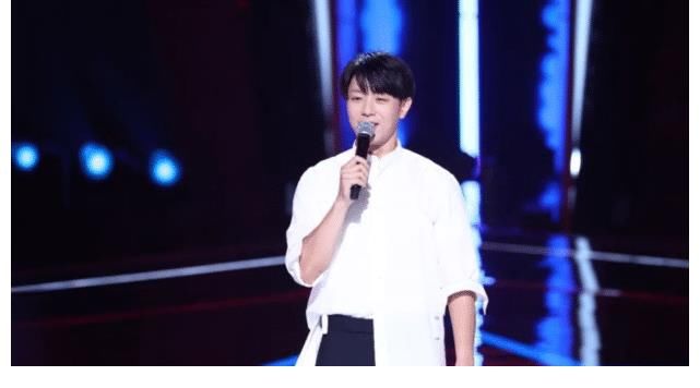 李荣浩|六年前击败李荣浩，成功夺得金曲奖，却在《好声音》里被网络歌手淘汰