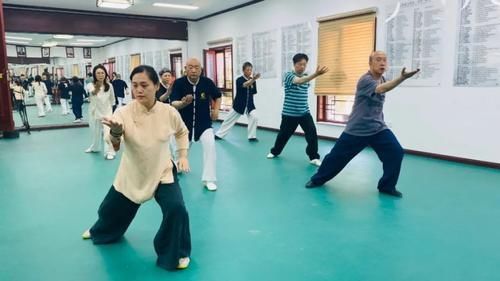 缠丝劲的五大特效,样样精辟,太极拳高手都是“缠”出来的