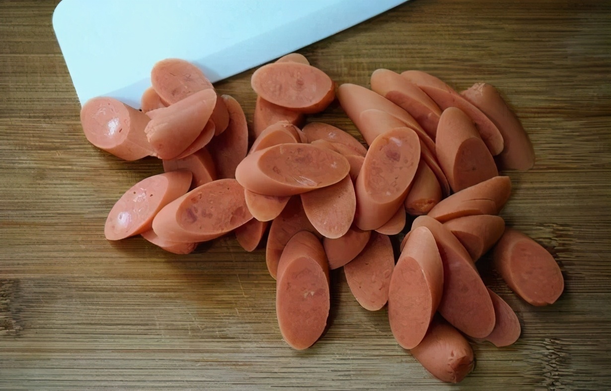 抢救|一岁男童吃错药,陷入昏迷,抢救后脑死亡,父母无奈放弃治疗