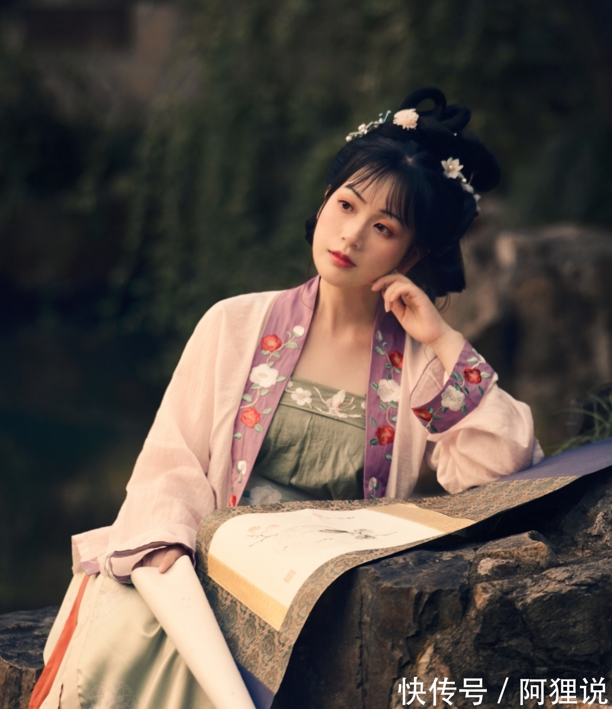 肺茶&诗·十五首丨贪杯常寄归乡客,谁解霜丛一地黄?