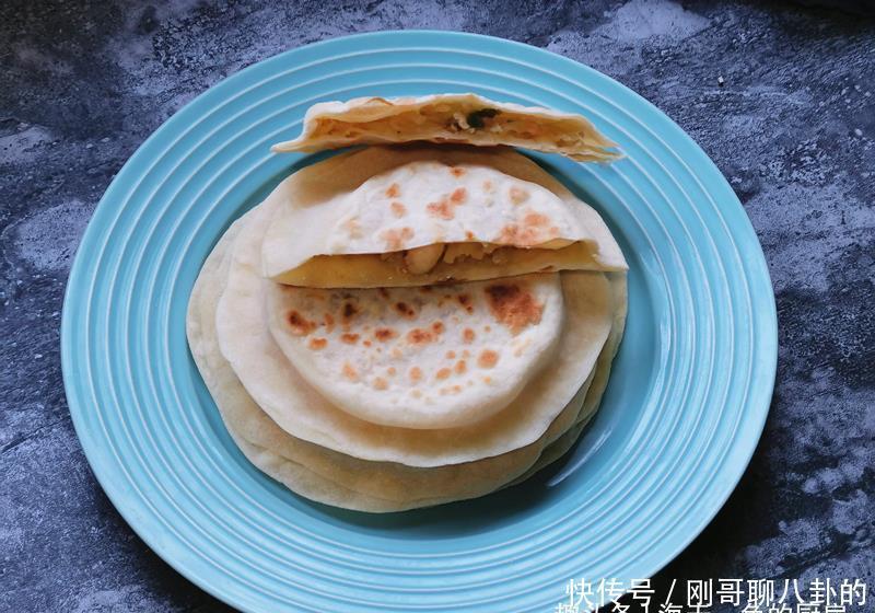 宝妈|宝妈晒上学娃的早餐,只有主食和粥,却获赞无数,网友:羡慕