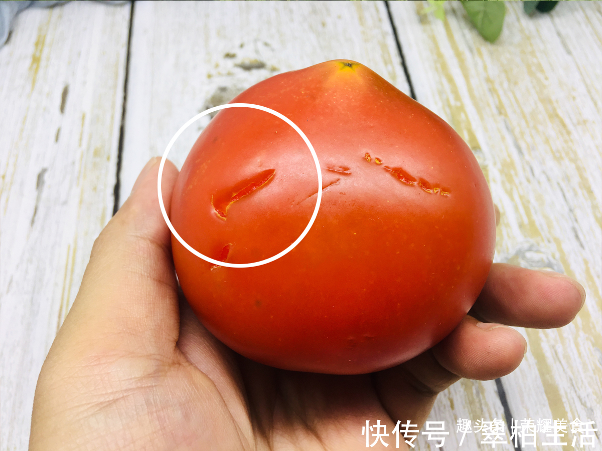 伤痕|买番茄时,4种情况的番茄就不要买了,不新鲜还不好吃