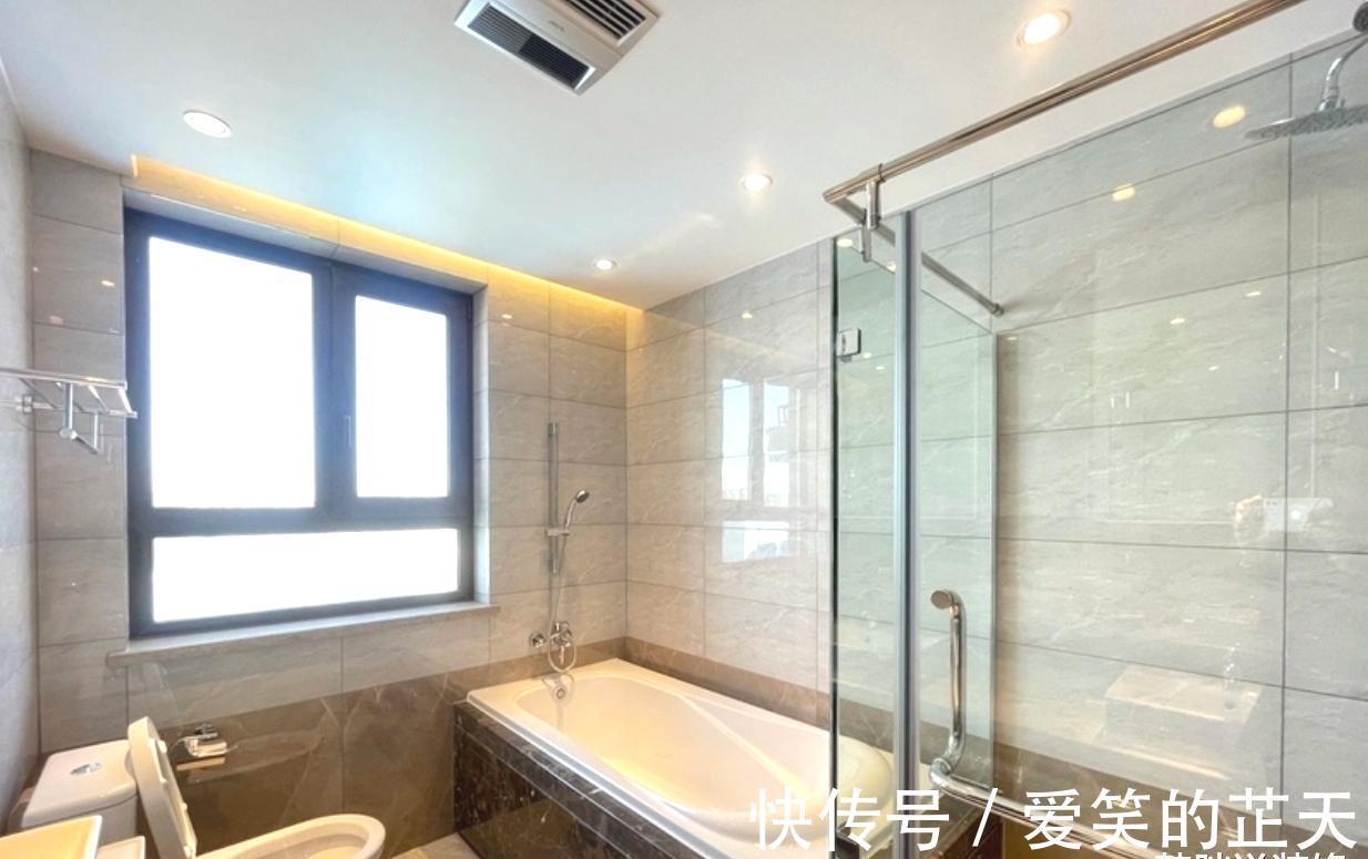 简约|期待已久的精装房终于交钥匙了，简约清爽，买完家具就能拎包入住