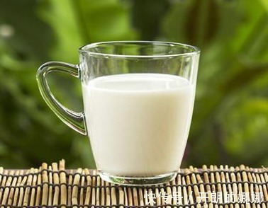 孩子|想要孩子长高个,3种零食别再吃了,不然身体难发育,简直坑娃