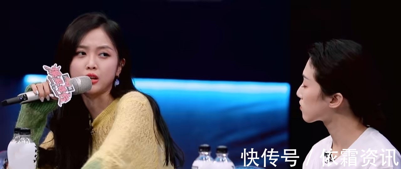 爆裂舞台:吴宣仪“回礼”单依纯,深宫大戏精彩且尴尬