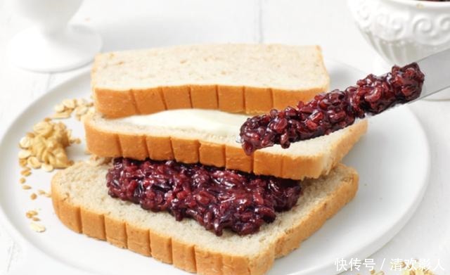 这4款早餐面包,完全颠覆我的认知,我不得不曝光一下!