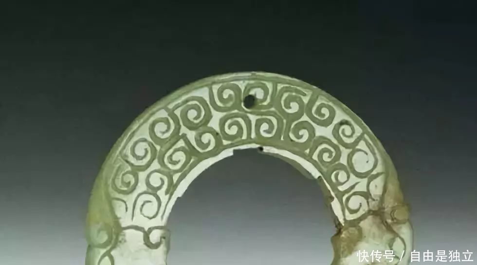 宝玉寻踪—重庆三峡博物馆与成都金沙遗址玉器选萃