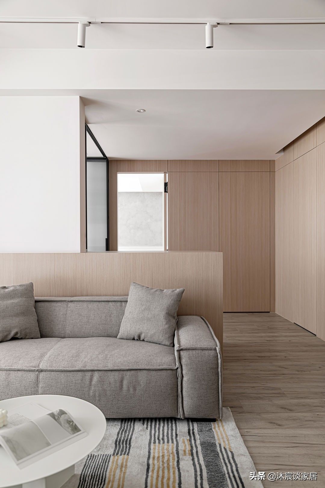 家居|他的新家,走进那一刻,幸福感立即涌现,干净清爽的氛围十分美好