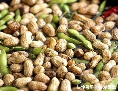 此物|营养师煮花生时不能放此物，吃了就是没病找病，现在知道还不晚