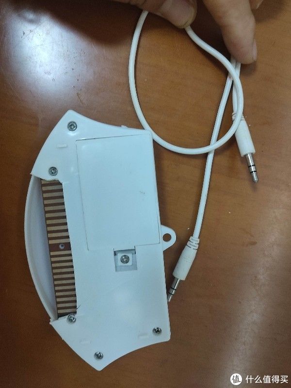 改造 篇六：把废品拆一拆，拆成一个另类的掌上钢琴玩一玩