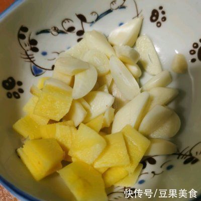 尾巴|秋天的第一碗养生粥#我的养生日常-远离秋燥#