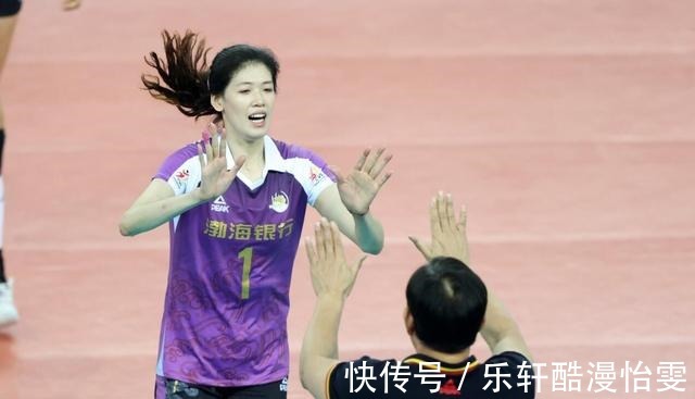 李盈莹|瓦尔加斯正式返航!天津女排面临解散,李盈莹为何没加盟费内巴切