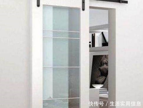 折叠门|越来越多人厨房不装推拉门了，如今都潮流这样做，好看又隔油烟！