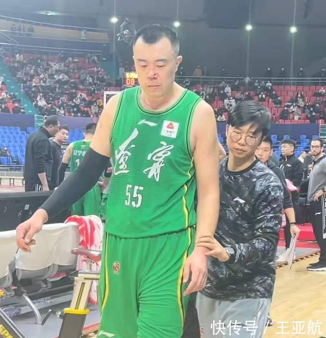 威姆斯|大结局!CBA开重磅罚单,韩德君提前无缘第二阶段,辽宁官方发文