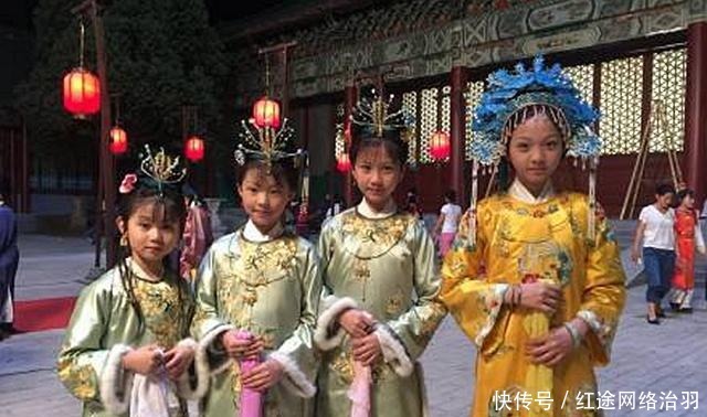 中人|《红楼梦》中人名的秘密,“四春”名字竟暗示了贾府的兴衰?