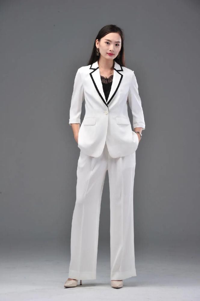 复工穿搭来啦，这个春天这样穿准没错！