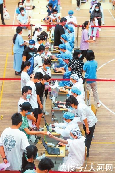 青少年|郑州青少年新冠疫苗开打