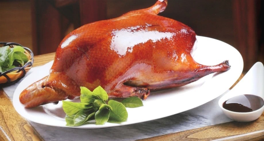 宫廷中|《甄嬛》《如懿》都没说清楚,清朝皇帝后妃每天吃什么?怎么吃?