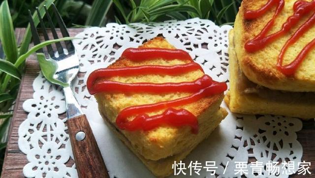 馒头|吃剩的馒头扔烤箱烤一烤,外酥里嫩,加入番茄酱味道更好