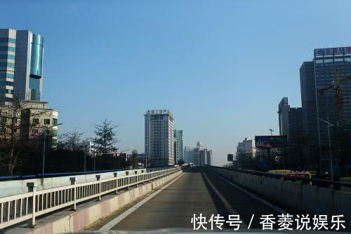房价|中国到底有多少空房子看完数据后才发现，低估了楼市