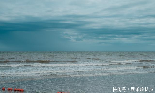 海滩|广西的两大海滩之一，位于边境处，游客较少显得更安静与原生态