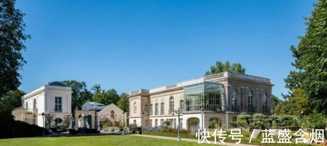 住处|C罗我一条动态赚160万,梅西我也有110万,还看上了一座城堡!