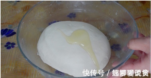 皮薄馅大|把馅饼做的皮薄如纸,这一步很重要,做法简单,凉了不硬