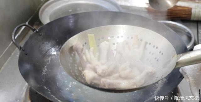 凤爪|大厨分享凤爪新做法，香辣筋道，下酒必备，端上桌大家抢着吃