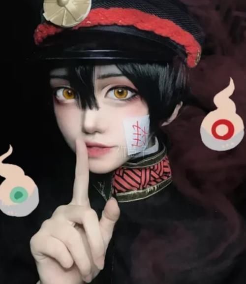 小姐姐cos|05后小姐姐cos花子君走红，当看到她伸出舌头那一瞬间，我已经沦陷了