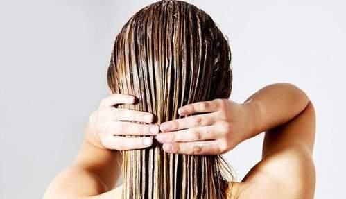 ?头发隔多久洗一次最好,很多人还不知道,难怪头发越掉越多