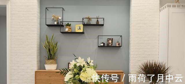 衣帽间|180㎡大平层装成北欧风,不光过道打了整体柜子,独立水吧给力