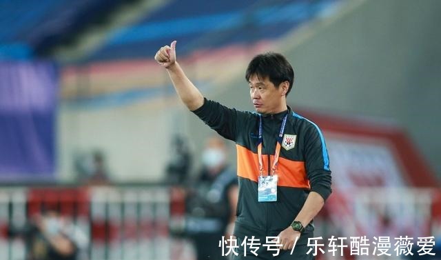 武汉队|打脸李铁李铁爱徒被李霄鹏踢出国足名单,直接竞争者反而入选!
