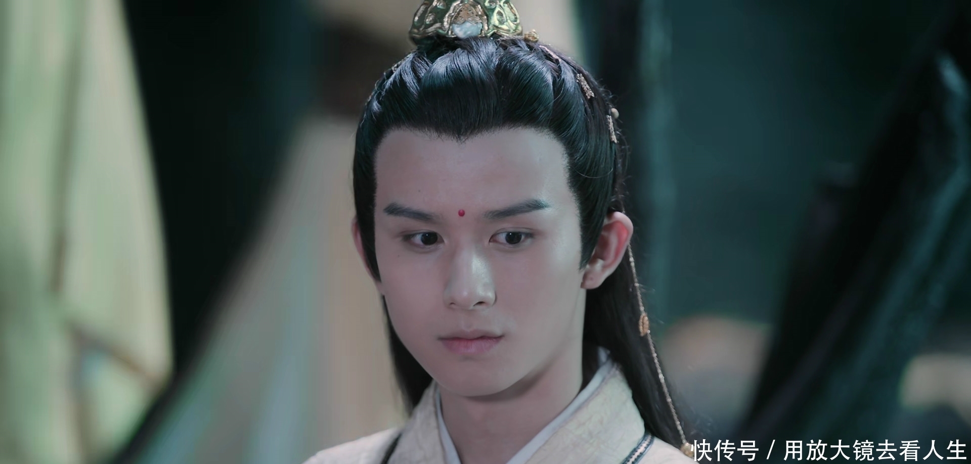 羡记|「云深忘羡记38」“含光君会寻个什么样的仙子当道侣?”