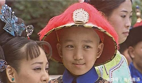 皇太极|有人密报皇妃不轨,皇帝连夜回宫,但第2天突然驾崩,死因成谜!