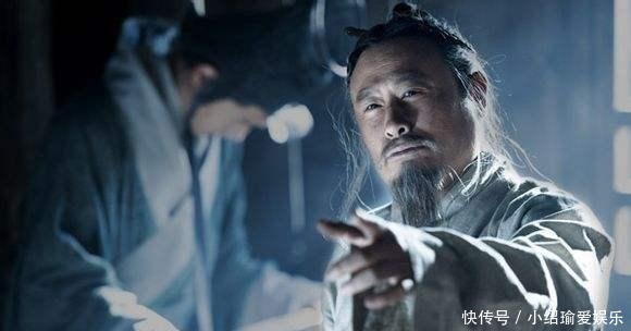 李斯|李斯是大权在握的秦国丞相，为什么还斗不过宦官赵高？