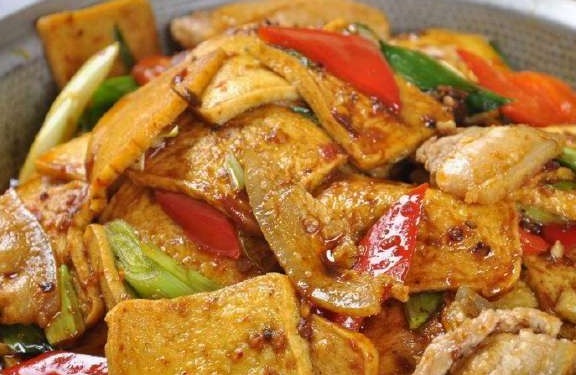 一道简直就是下饭神器的菜，老公天天要吃，每次见底