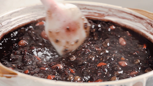 黑米|养生粥我只服它!补血养颜、头发乌黑,在家3步就搞定!