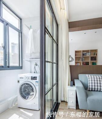 齐家栗子|头次见阳台不装推拉门,聪明人都喜欢用折叠门替代,美观又大气