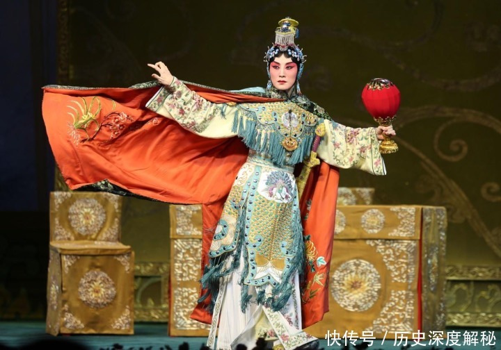 京剧程派青衣张火丁的演出,为何会被当成一种现象来研究?