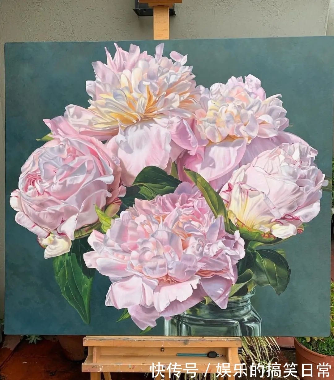 艺术家#“艳俗”的牡丹花,被这位女画家画成艺术品,感觉香气扑面而来