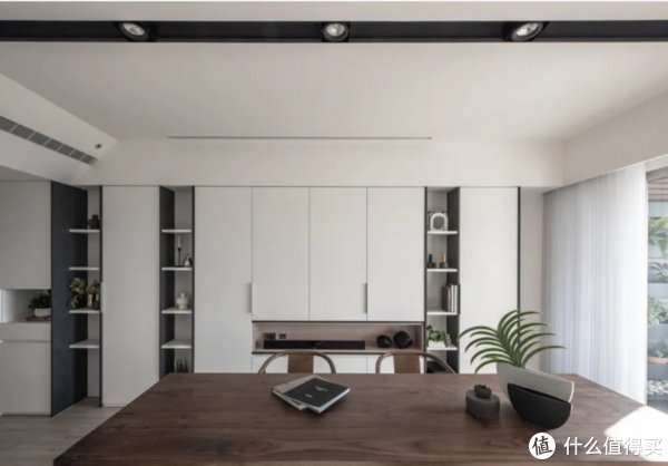 抽屉|学会这5个小户型隐藏的收纳空间!居家收纳量激增,小家整洁又清爽!